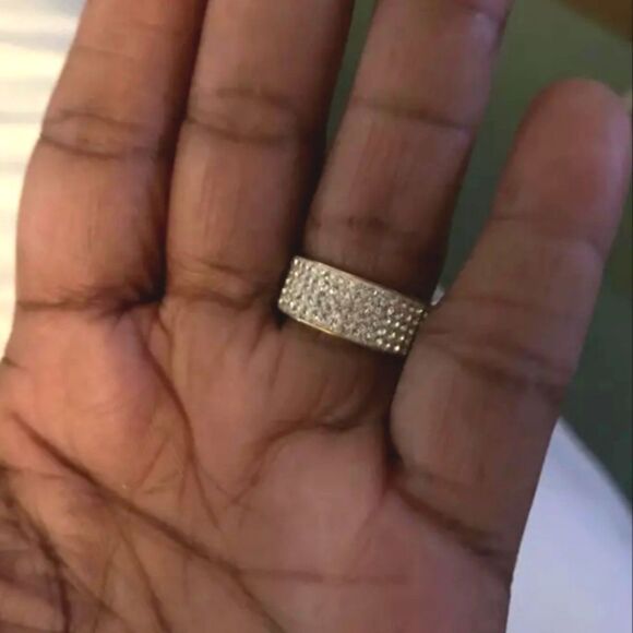 Diamond unisex wedding band ring - Picture 3 of 10